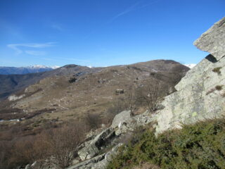 Monti Pesauto, Armetta e Guardia dalla salita diretta del Monte Dubasso