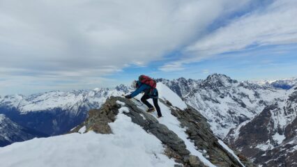 Percorrendo la cresta