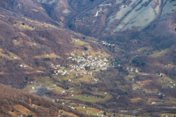 Origini. Plutoni. Merende. 