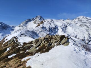 Il tratto fra cima e antecima.