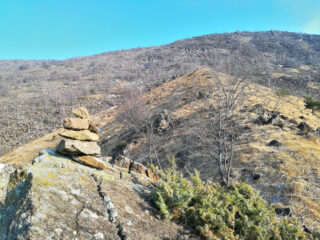 Truc dell'Aquila. Sullo sfondo monte Roc Neir.