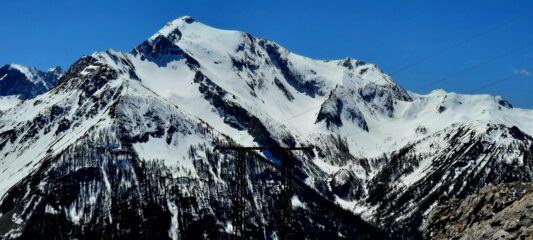 Dal colle de Fours vista ravvicinata sul versante nord del Cimet