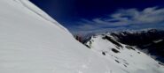 Stop a 40 m dalla cima per non stuzzicare le grandi cornici della cresta nord