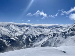 Panorama su alta val troncea 