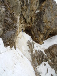 Sul traverso tra le due cascate (foto mgulliver)