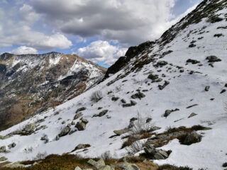 Passaggio-chiave verso la Rocca del Toro. Sulla dx linea visibile.