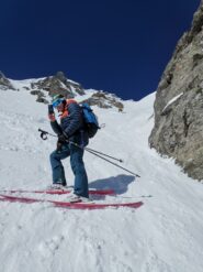 metà canale, isolotto roccioso