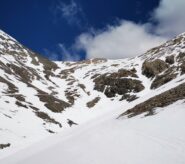 Scendendo, la prima parte sotto il colle