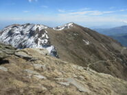 scendendo dal Costigliole a destra la Punta Vergia