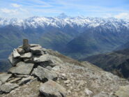 dalla Punta Vergia in basso l'Alpe Caugis