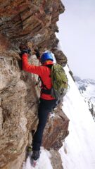 La cengia per evitare la parete verticale dell'intaglio