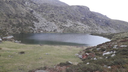 il suggestivo Lago di Pratofiorito..