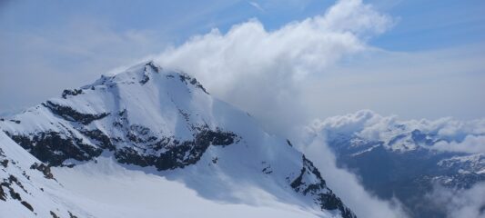 la ciamarella tra le nuvole