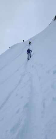 traverso sotto la cima