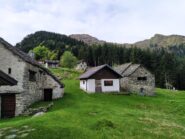 Alpe Selletto e Colma di Fenestrolo sullo sfondo