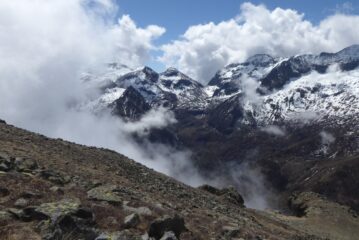 Il Col Paschiet, con Golai e Ovarda