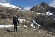 Quasi al lago con l'Uja che domina il panorama