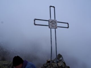 La piccola croce di vetta.