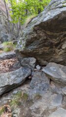 Il punto in cui sono segnato i nomi delle due vie presenti. 