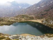 Scendendo verso il lago di Pratofiorito al ritorno.