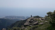 dai pressi del rifugio laggiu' il litorale di Arenzano..