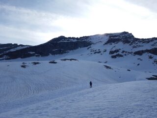 salendo sul vs Ovest, innevato