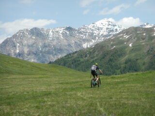 Gran Roc e Roc del Boucher sullo sfondo, Monte Giassez in primo piano.