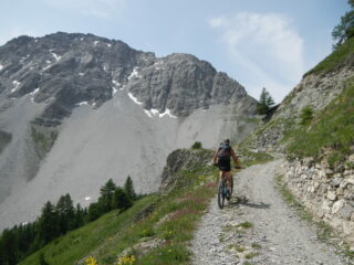 tratto di salita molto bello e panoramico