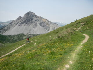 discesa verso il Col des Acles