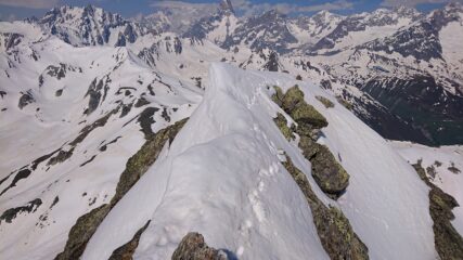 Il tratto affilato visto dalla vetta 