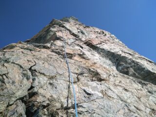 Seconda lunghezza sul Centrale,roccia stupenda.