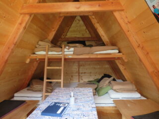 il bell'interno del bivacco