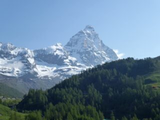 Visione dall'inizio del sentiero.