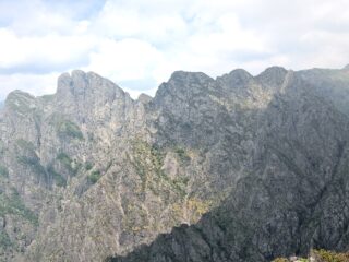 Parete Sud del Pedum vista dalla cima