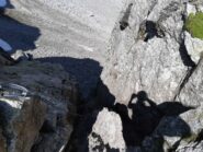 L'ombra di Sandro che fotografa il canale percorso all'arrivo sul Col Chasseur