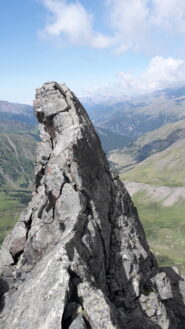 l'ardita aerea cresta del Cavallo..