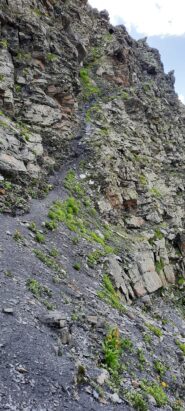 cengia aerea per il Col du Bastillon