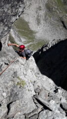 il muretto finale d'accesso alla forcella tra le due torri..