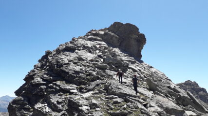 verso la facile torre sud..