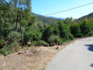 il poco evidente imbocco del sentiero