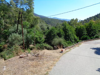 il poco evidente imbocco del sentiero