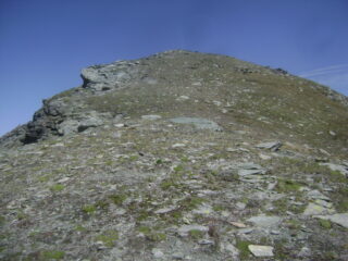 dopo la parte rocciosa cresta più morbida