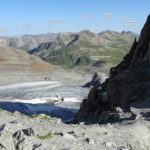 Sbuchiamo alla Porta d'Es-cha. 3008mt.