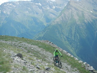discesa verso il Colle delle Vallette