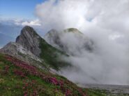 Dal contrafforte nord-ovest del M. Bussaia: Punta dell'Aiera, Quota 2278 e M. Servatun