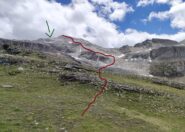 In rosso la via percorsa e in verde la cresta da dove forse sale la via normale 