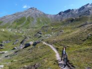 Dai pressi del rifugio, il Colletto e la Gran Guglia.