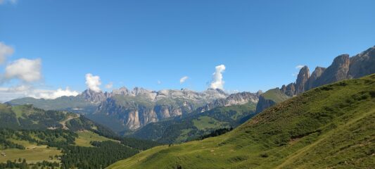 Val Gardena dal Passo Sella