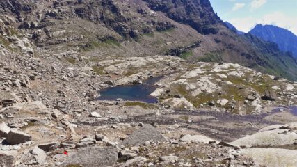 lago Piatta salendo al Colle della Porta