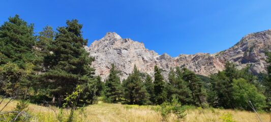 Un suggestivo percorso per tornare giù 